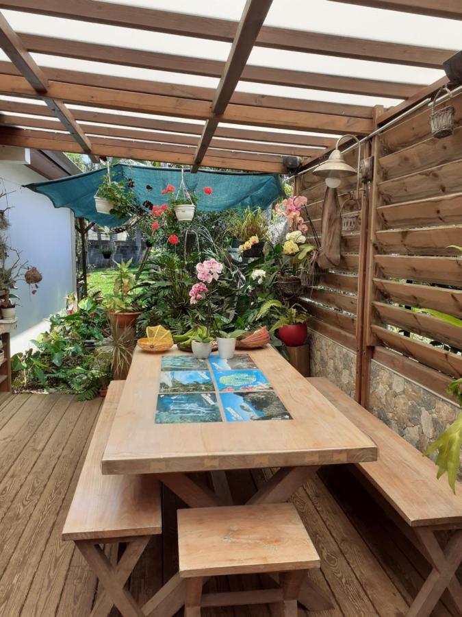Bed and Breakfast Ambiance Sud Sauvage Saint-Joseph Exterior foto